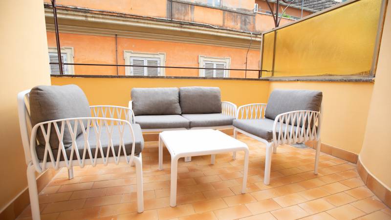Superior--Double--with--Terrace--6---Hotel-Maximus-Roma